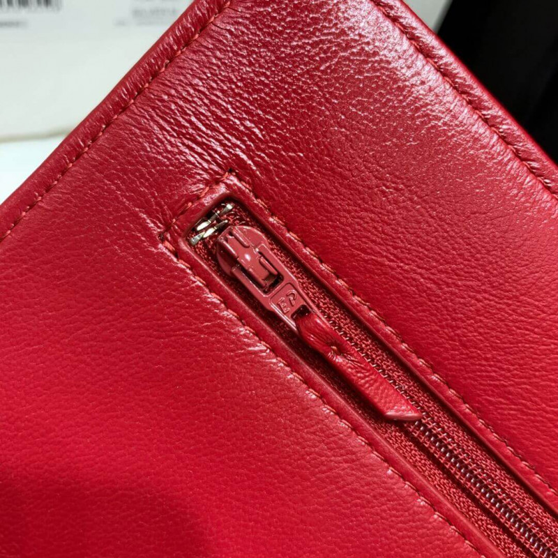 Replica Chanel Woc With Cc Details On Strap Ap1450 In Velvet - Image 12