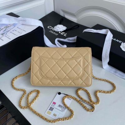 Alternative view of Replica Chanel Zirconium Crystal Cc Logo Wallet On Chain Ap1943