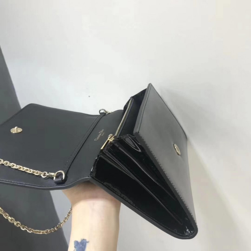 Replica Christian Dior Black 30 Montaigne Patent Calfskin Wallet On Chain S2059 - Image 8