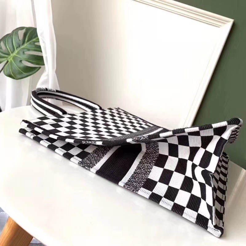 Replica Christian Dior Book Tote Black And White Bag M1286 - Image 2