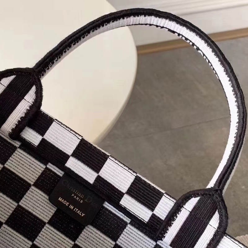 Replica Christian Dior Book Tote Black And White Bag M1286 - Image 7