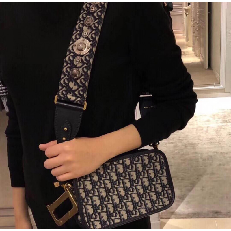 Replica Christian Dior Oblique Camera Bag S5700 - Image 11
