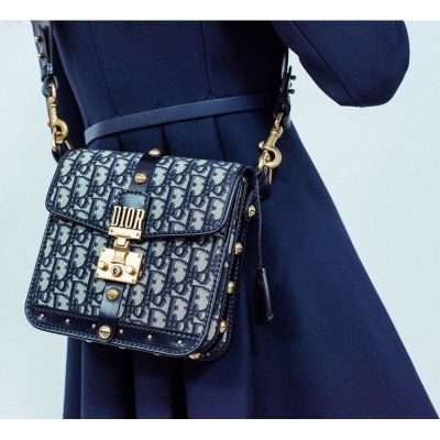Alternative view of Replica Christian Dior Oblique Dioraddict Square Flap Bag 424304