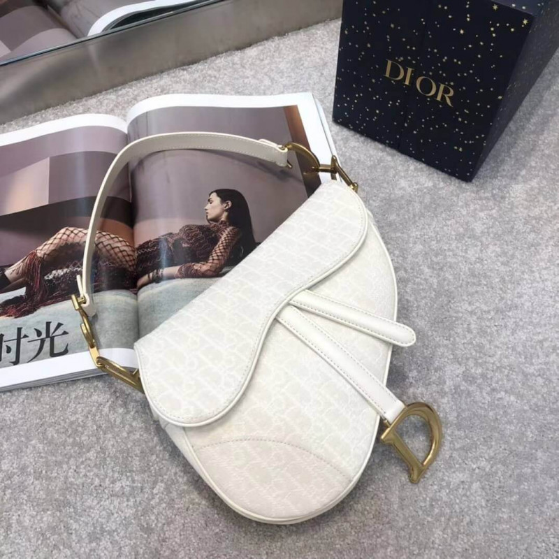 Replica Christian Dior Saddle Bag Ecru Ultramatte Calfskin M0446 - Image 4