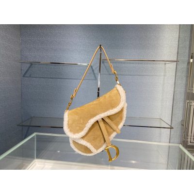 Alternative view of Replica Christian Dior Saddle Bag In Camel-Colored Shearling M0446