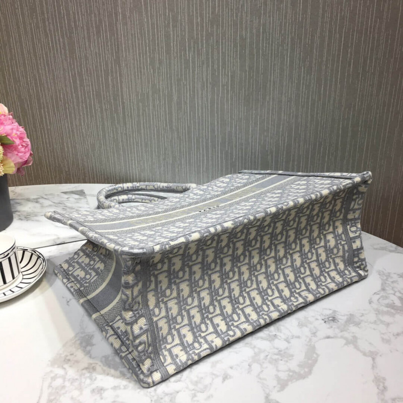 Replica Christian Dior Small Book Tote Oblique M1296 - Image 9