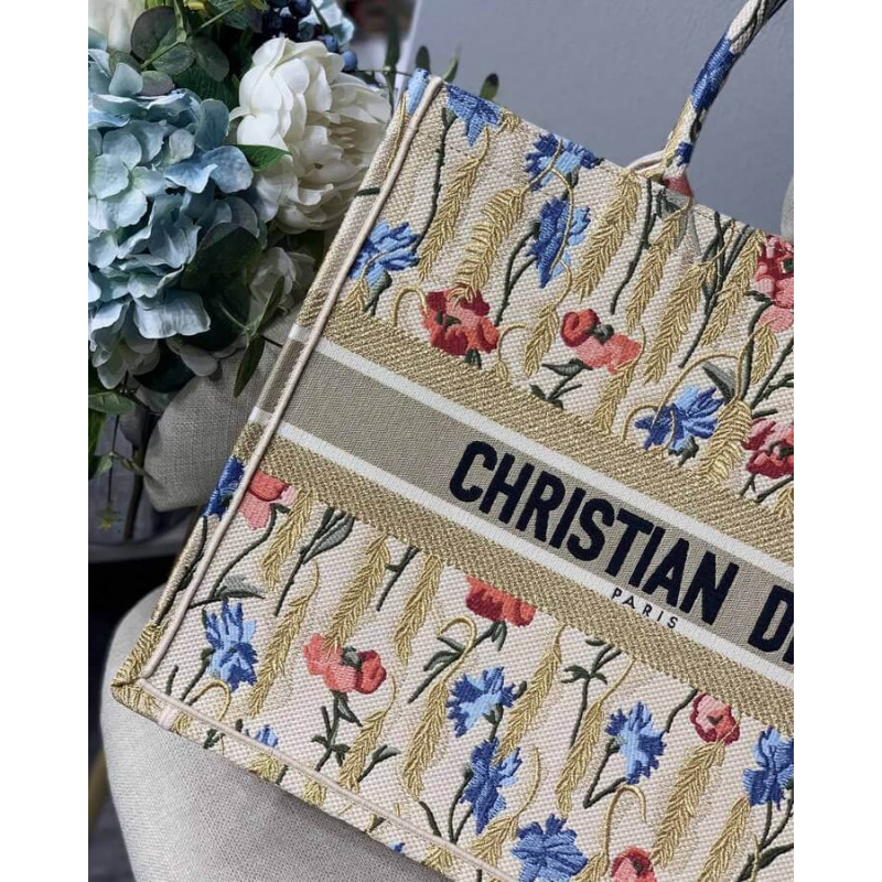 Replica Dior Book Tote In Hibiscus Metallic Thread Embroidery M1286 - Image 4