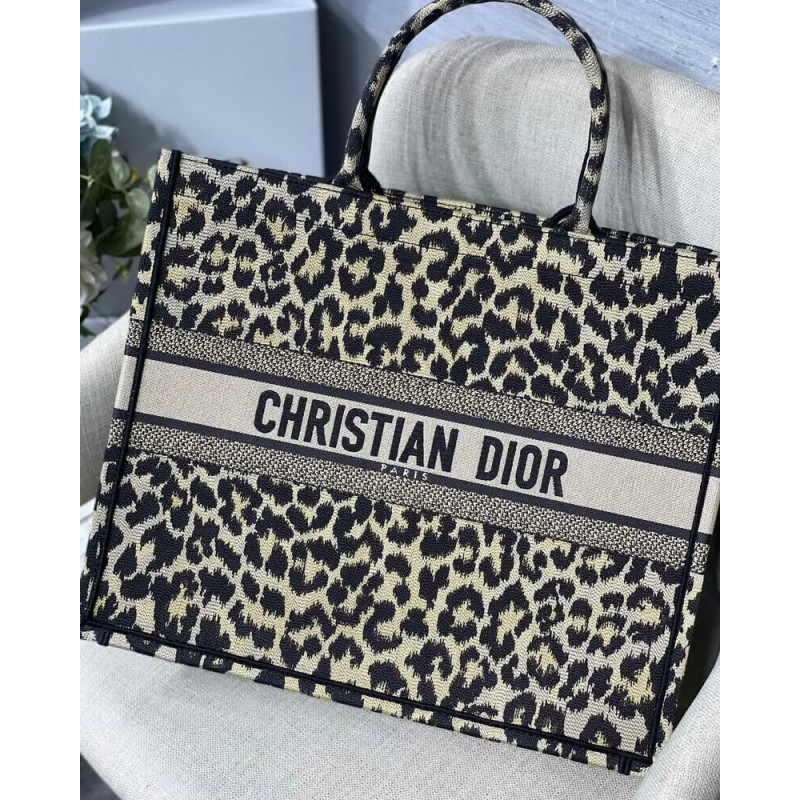 Replica Dior Book Tote Ricamo Mizza Beige Multicolore M1286 - Image 3