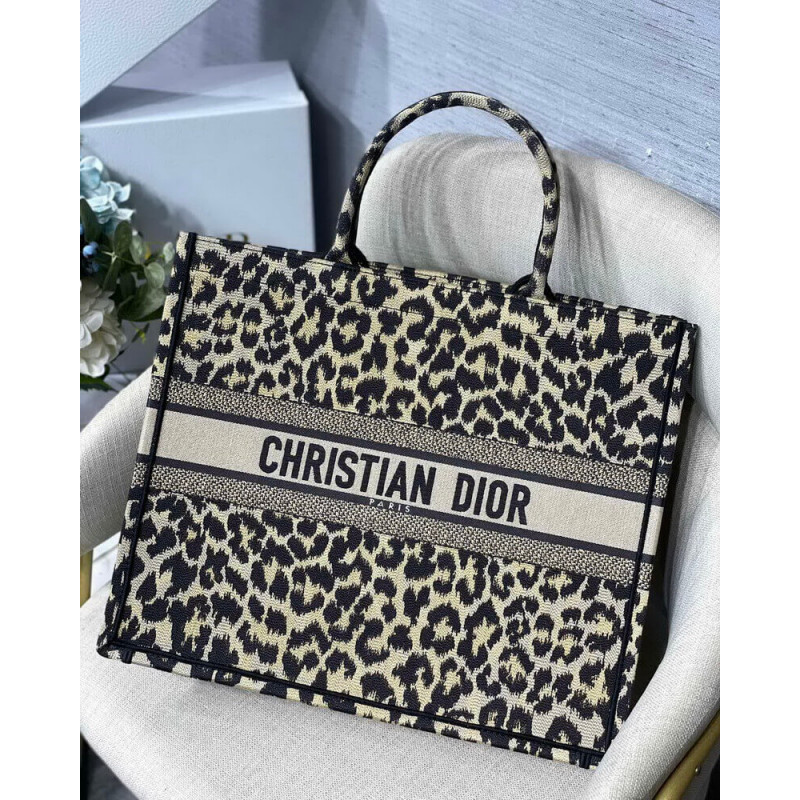 Replica Dior Book Tote Ricamo Mizza Beige Multicolore M1286 - Image 4