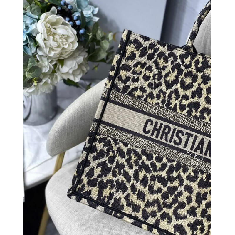 Replica Dior Book Tote Ricamo Mizza Beige Multicolore M1286 - Image 7