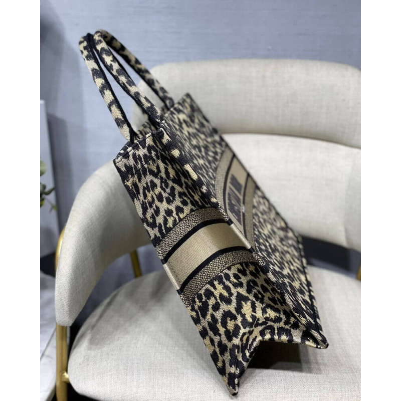 Replica Dior Book Tote Ricamo Mizza Beige Multicolore M1286 - Image 9