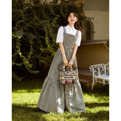Alternative view of Replica Dior Medium Lady D-Lite Bag In Multicolor Mille Fleurs Embroidery M0565