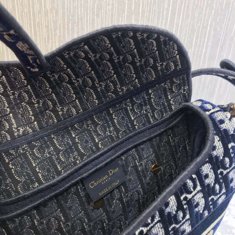 Replica Dior Oblique Embroidered Velvet Saddle Bag M0446C - Image 11