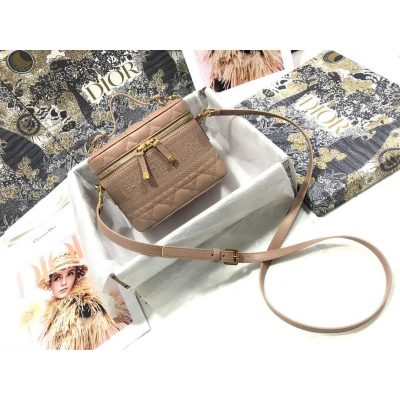 Alternative view of Replica Dior Small Diortravel Vanity Case S5488