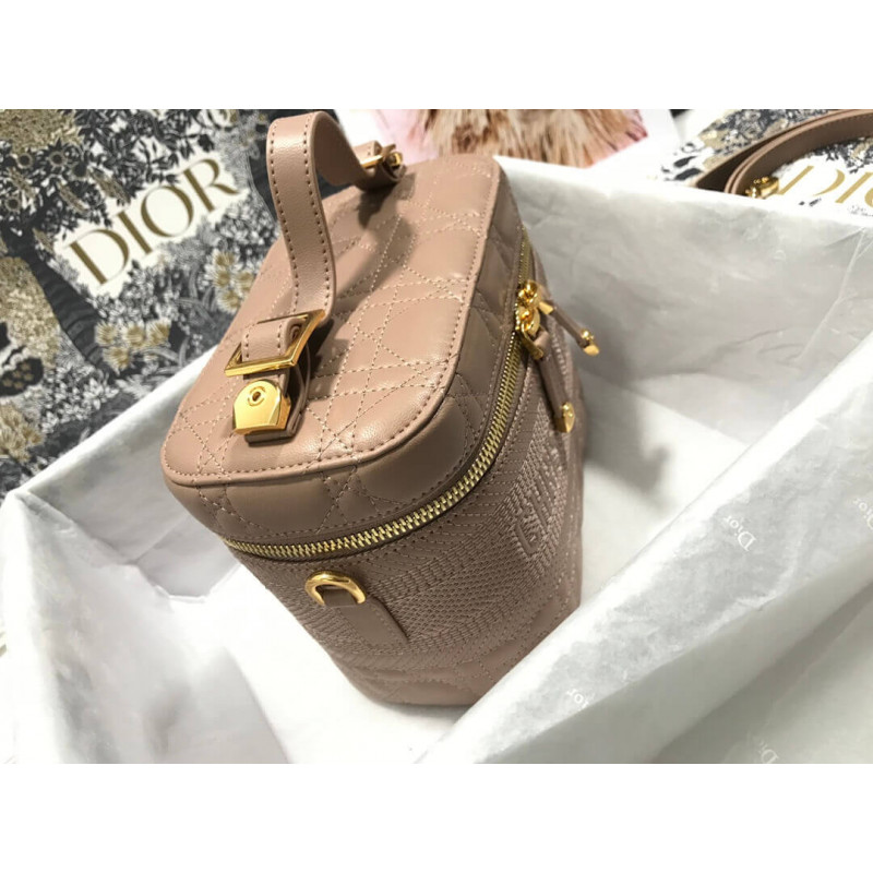 Replica Dior Small Diortravel Vanity Case S5488 - Image 9