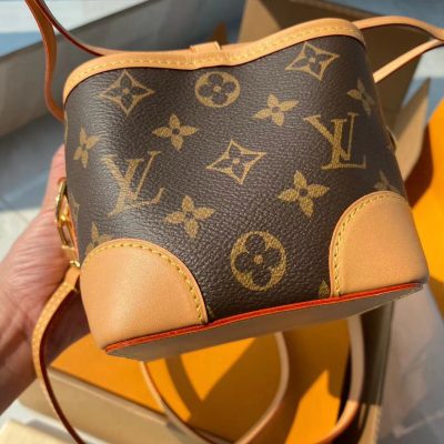 Replica Louis Vuitton Monogram Noe Purse M57099