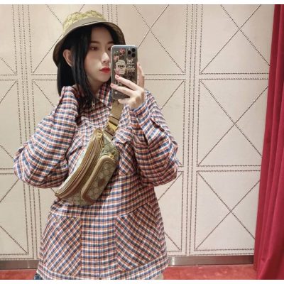 Alternative view of Replica Gucci Belt Bag With Interlocking G In Brown Gg Supreme 682933