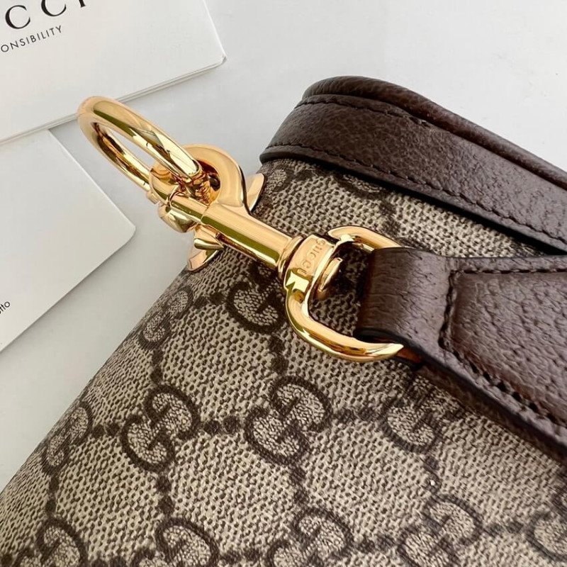 Replica Gucci Blondie Medium Shoulder Bag With Round Interlocking G 699210 - Image 14