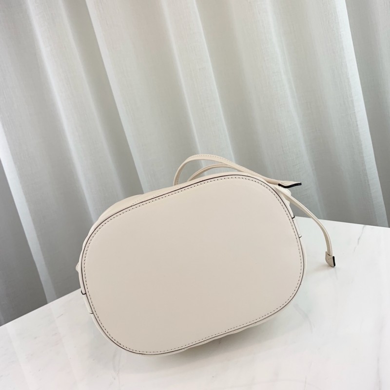 Replica Gucci Gg Marmont Quilted Leather Bucket Bag 476674 - Image 5