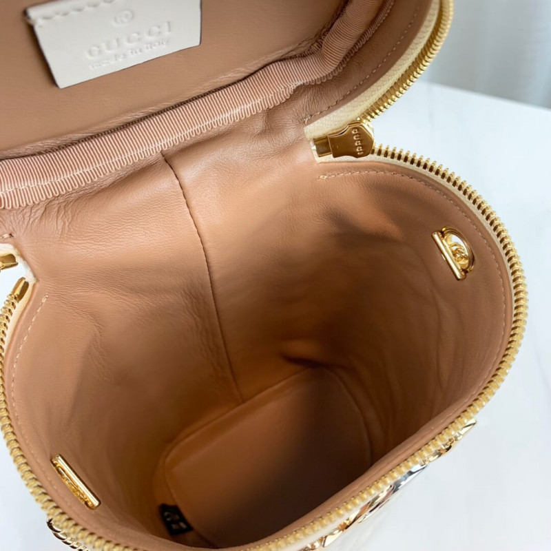 Replica Gucci Quilted Leather Belt Bag 572298 - Image 10