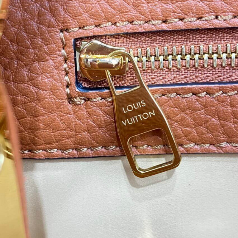 Replica Louis Vuitton Capucines Bb M59266 Gold/Noir - Image 16