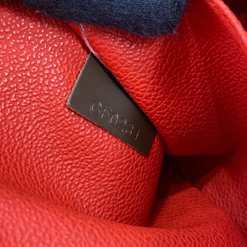 Replica Louis Vuitton Cosmetic Pouch Gm N23345 - Image 9