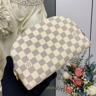 Alternative view of Replica Louis Vuitton Cosmetic Pouch Gm N23346
