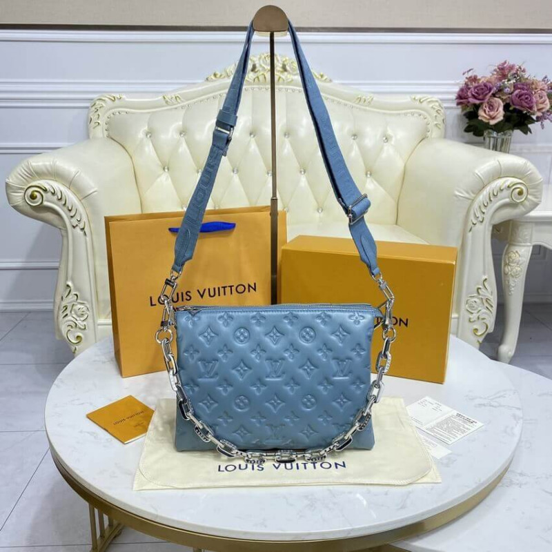 Replica Louis Vuitton Coussin Pm M58699 Bleu Glacier - Image 3