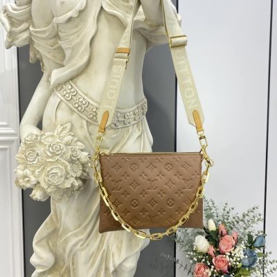 Alternative view of Replica Louis Vuitton Coussin Pm M59277 Taupe