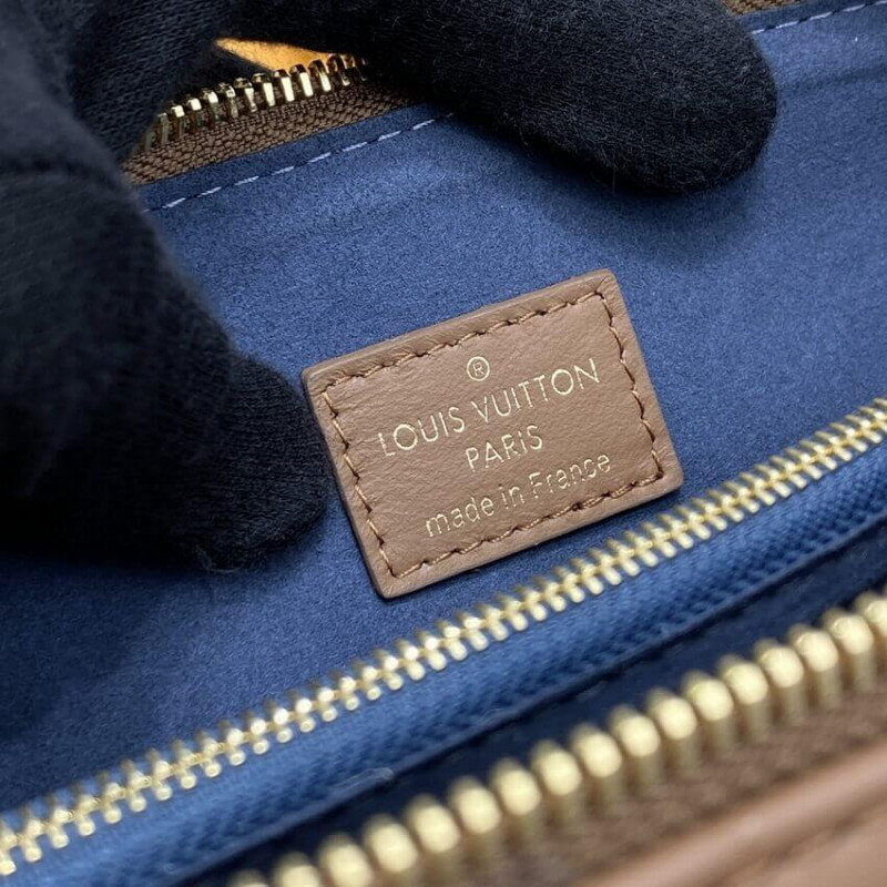 Replica Louis Vuitton Coussin Pm M59277 Taupe - Image 15