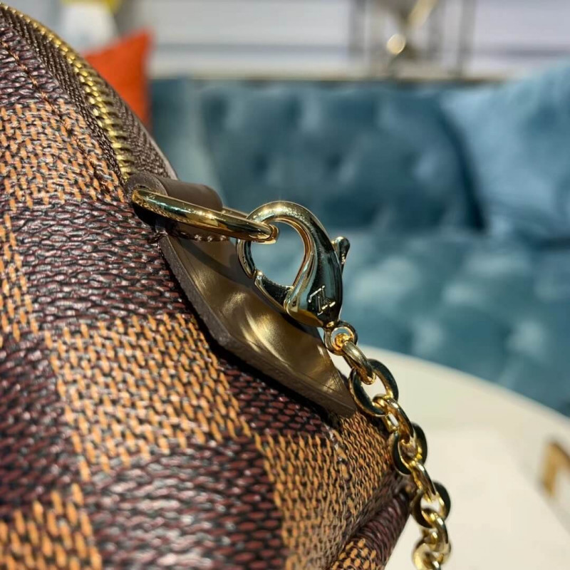 Replica Louis Vuitton Damier Ebene Cosmetic Pouch Gm M47353 - Image 6
