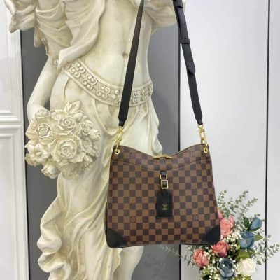 Alternative view of Replica Louis Vuitton Damier Ebene Odeon Mm N50062