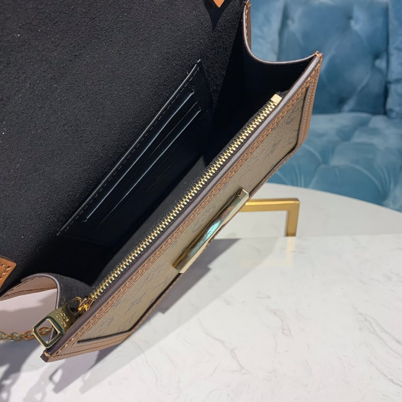 Replica Louis Vuitton Dauphine Chain Wallet M68746 - Image 11