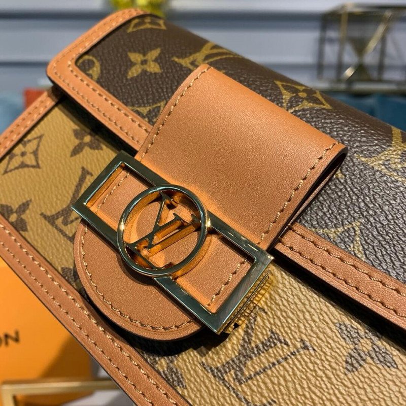 Replica Louis Vuitton Dauphine Chain Wallet M68746 - Image 7