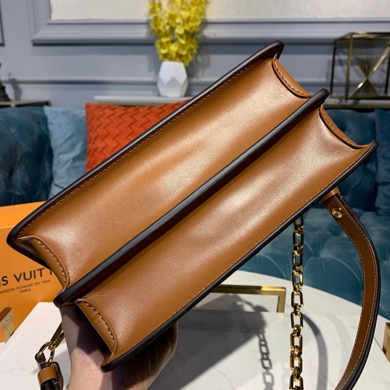 Replica Louis Vuitton Dauphine Mm M44392 - Image 4