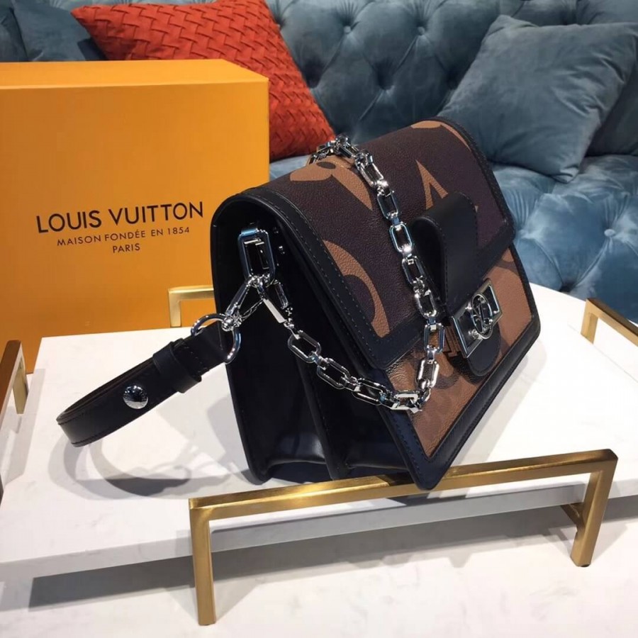 Replica Louis Vuitton Dauphine Mm M44599 - Image 3