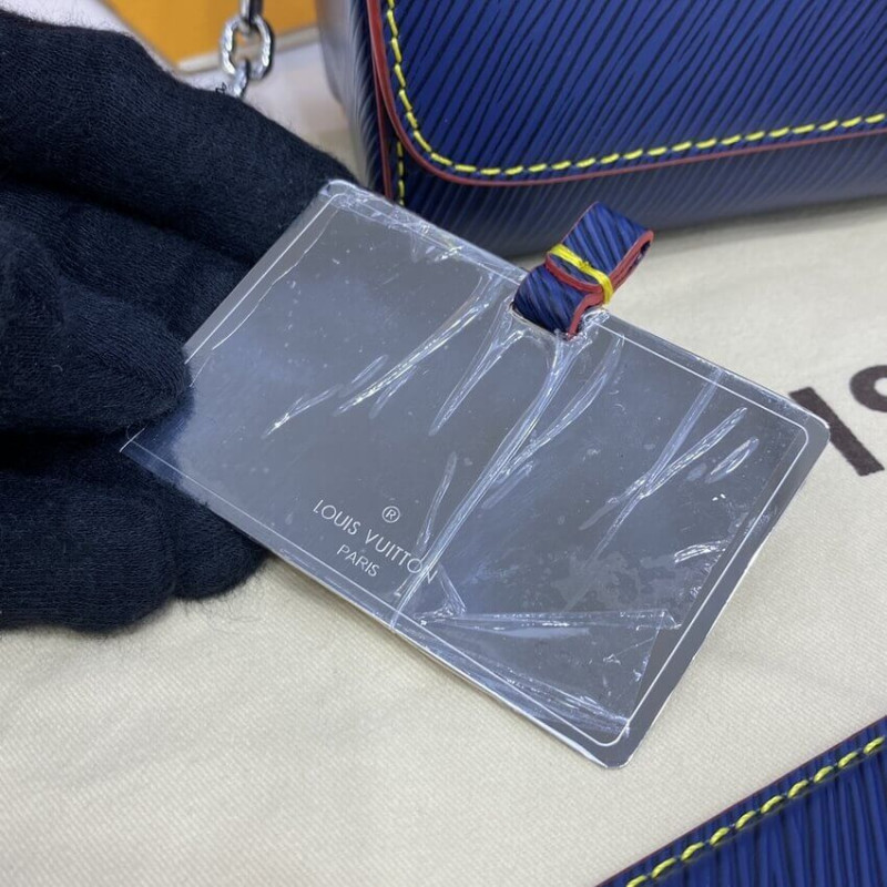Replica Louis Vuitton Epi Leather Twist Mm M50282 Navy Blue/Red - Image 12