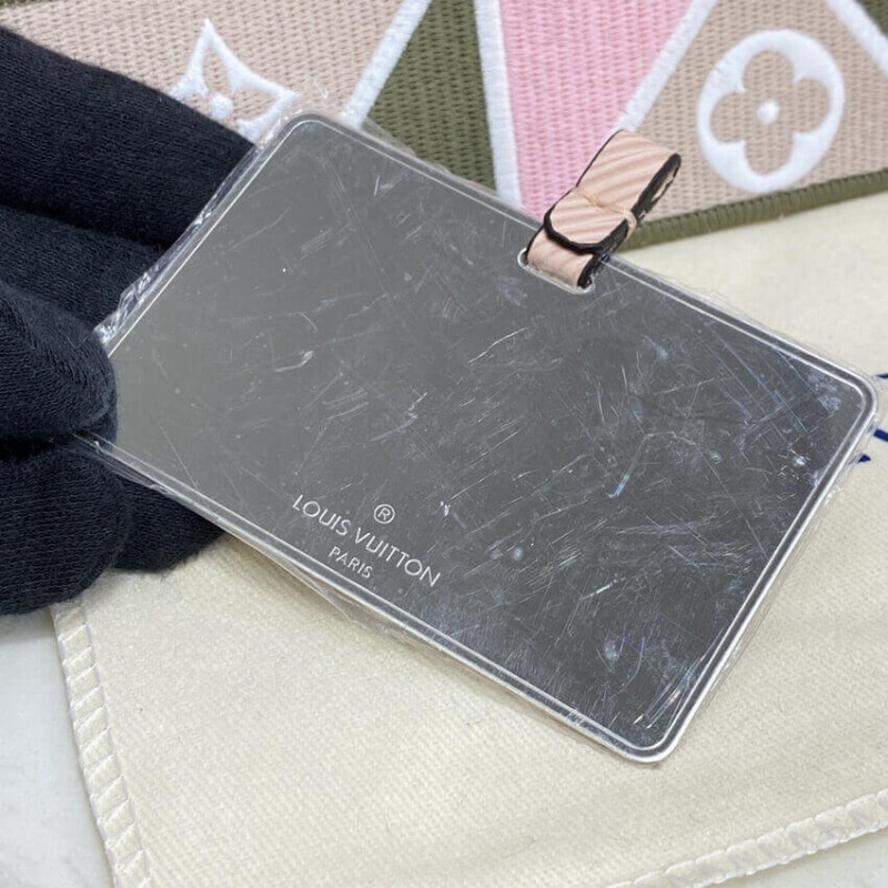 Replica Louis Vuitton Epi Leather Twist Mm M59028 Pink - Image 16