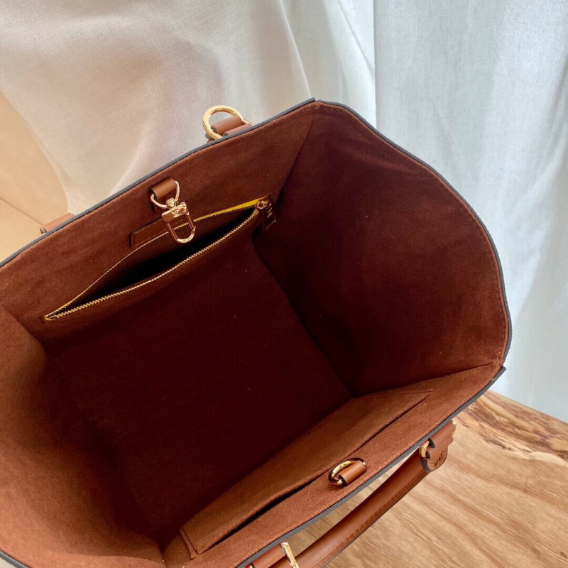 Replica Louis Vuitton Fold Tote Pm M45388 M45389 - Image 13