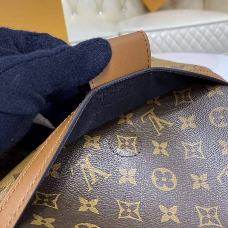 Replica Louis Vuitton Hobo Dauphine Mm M45195 - Image 11