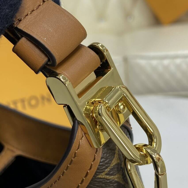 Replica Louis Vuitton Hobo Dauphine Mm M45195 - Image 14