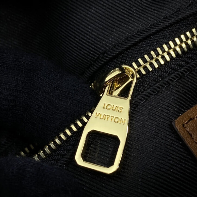 Replica Louis Vuitton Hobo Dauphine Mm M45195 - Image 17