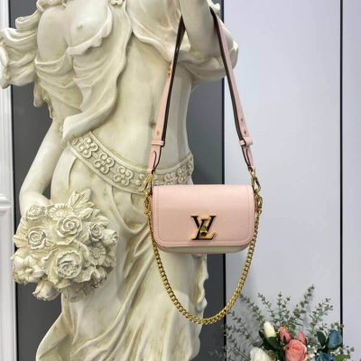Alternative view of Replica Louis Vuitton Lockme Tender M58554 M58555 M58557