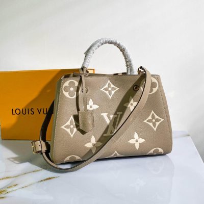 Alternative view of Replica Louis Vuitton Lv Crafty Montaigne Bb M41053