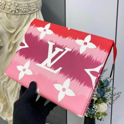 Alternative view of Replica Louis Vuitton Lv Escale Toiletry Pouch 26 M69138 Red