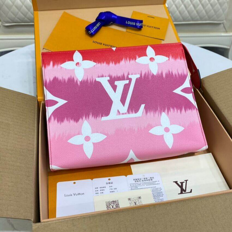 Replica Louis Vuitton Lv Escale Toiletry Pouch 26 M69138 Red - Image 4
