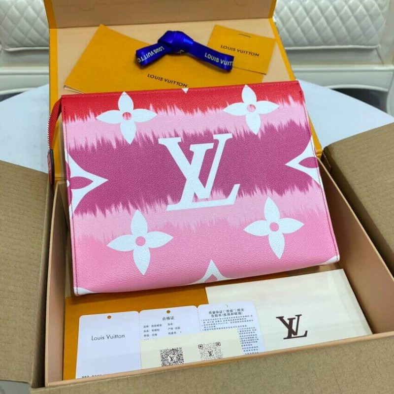 Replica Louis Vuitton Lv Escale Toiletry Pouch 26 M69138 Red - Image 5