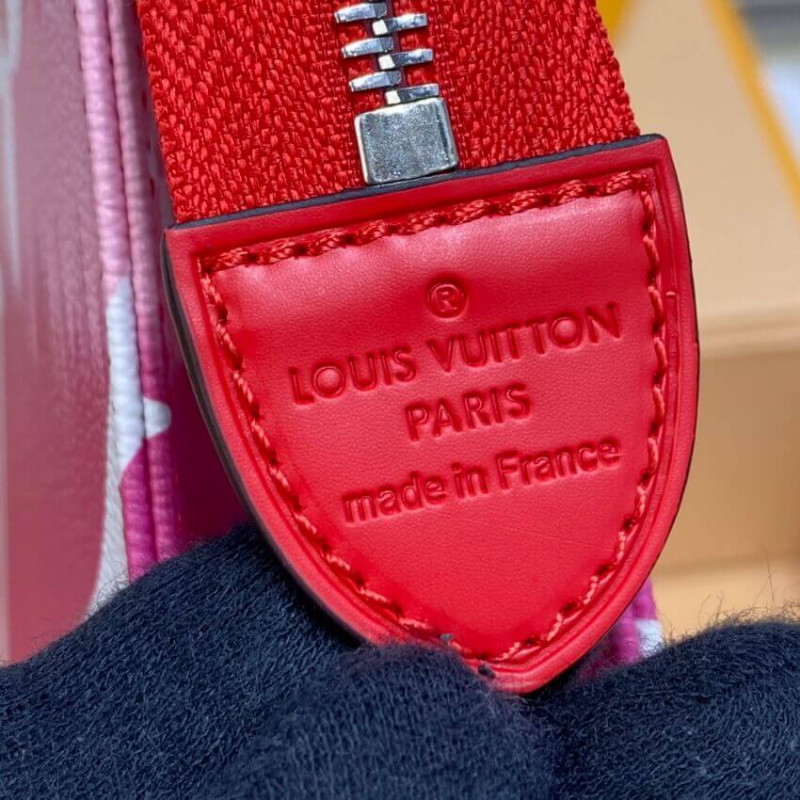 Replica Louis Vuitton Lv Escale Toiletry Pouch 26 M69138 Red - Image 9