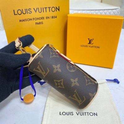Alternative view of Replica Louis Vuitton Micro Papillon Bag Charm M00354