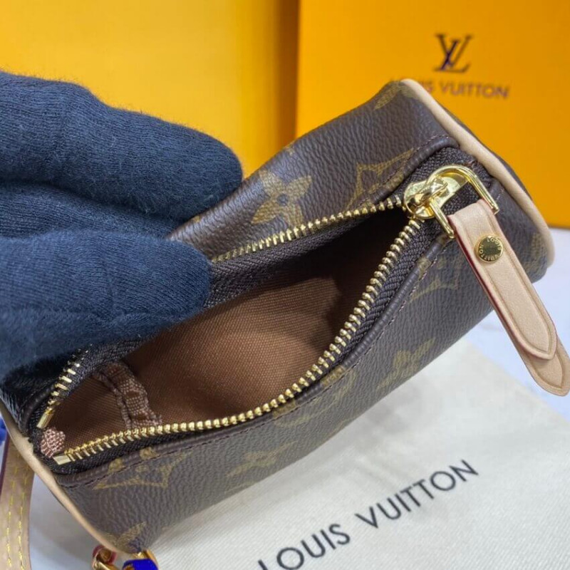 Replica Louis Vuitton Micro Papillon Bag Charm M00354 - Image 9